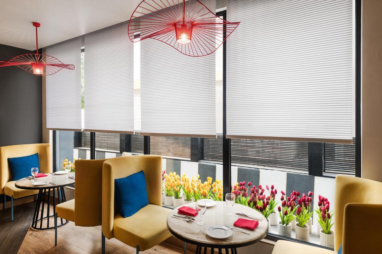 Ramada Encore By Wyndham Siliguri Sevoke Road エクステリア 写真